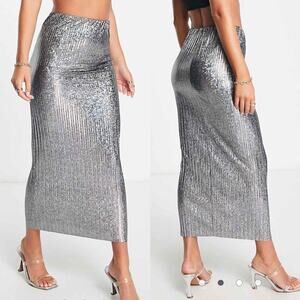 Topshop Pleated Holographic Silver Pull On Midi Skirt Size US 6 Elastic Waist